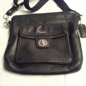 NEW BLACK LEATHER COACH CROSSBODY PURSE